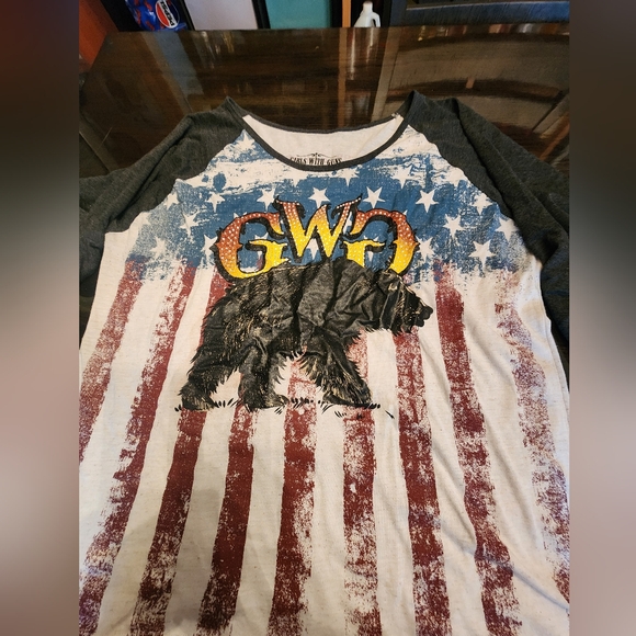 3/4 sleeves  girls with guns tshirt - Picture 3 of 3